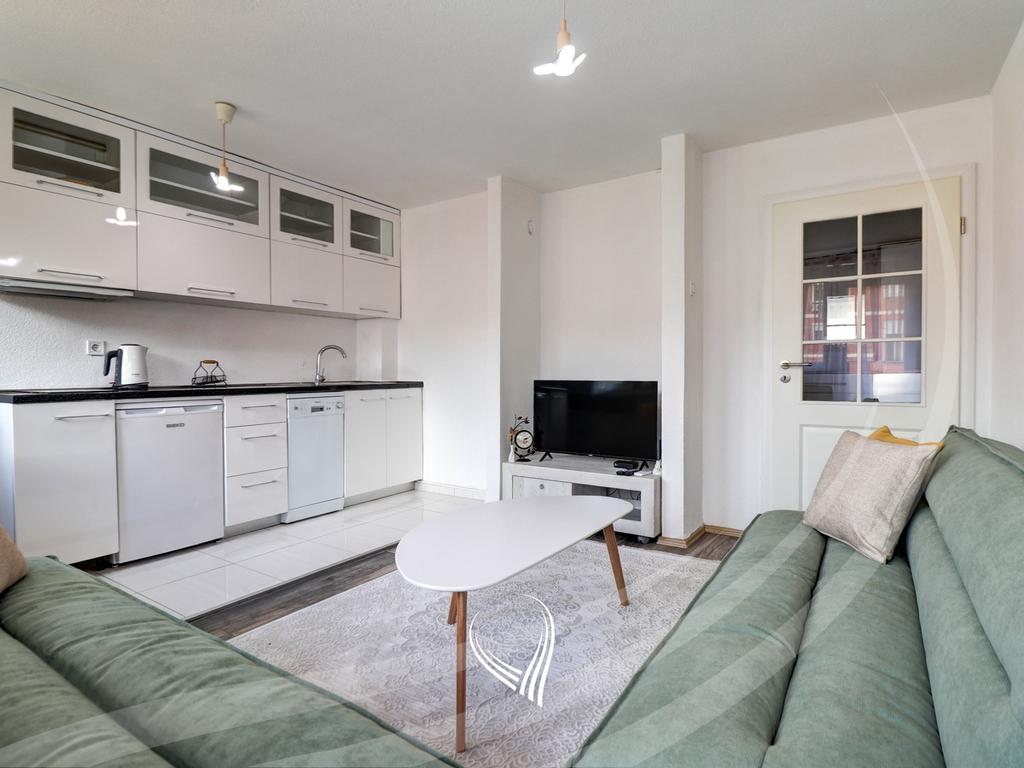 1 bedroom apartment for rent in Bregu i Diellit neighborhood1