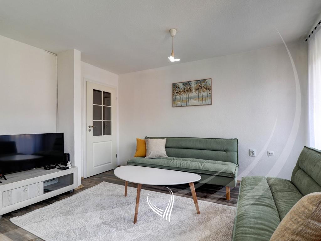 1 bedroom apartment for rent in Bregu i Diellit neighborhood3