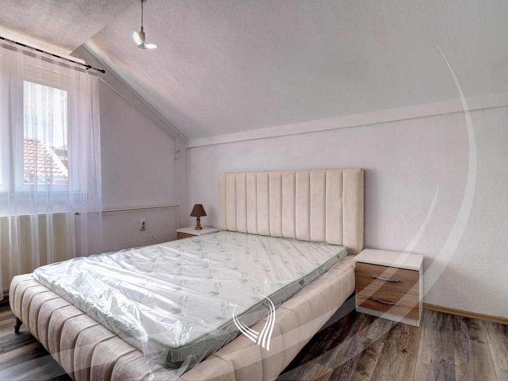 1 bedroom apartment for rent in Bregu i Diellit neighborhood5