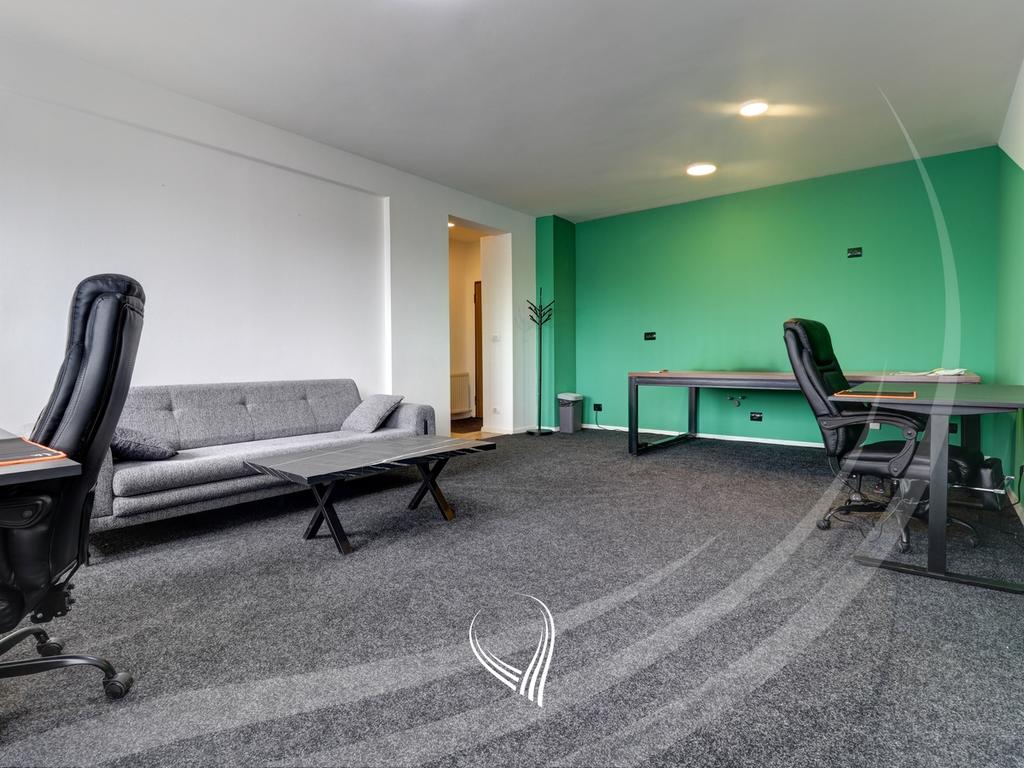 Office space with 3 rooms for rent in the Arbëria neighborhood – Dragodan1