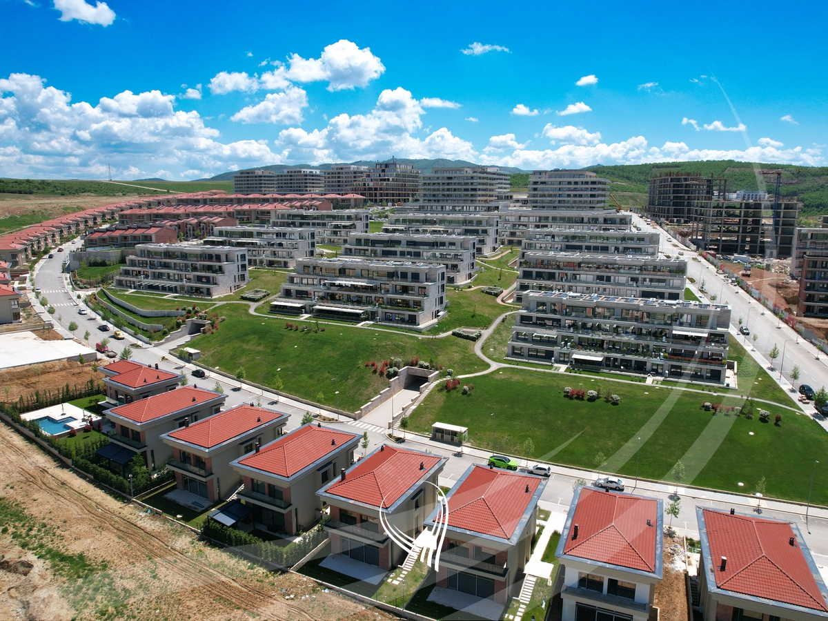 Tarracier me 2 dhoma gjumi me qira në lagjen Marigona Hill16