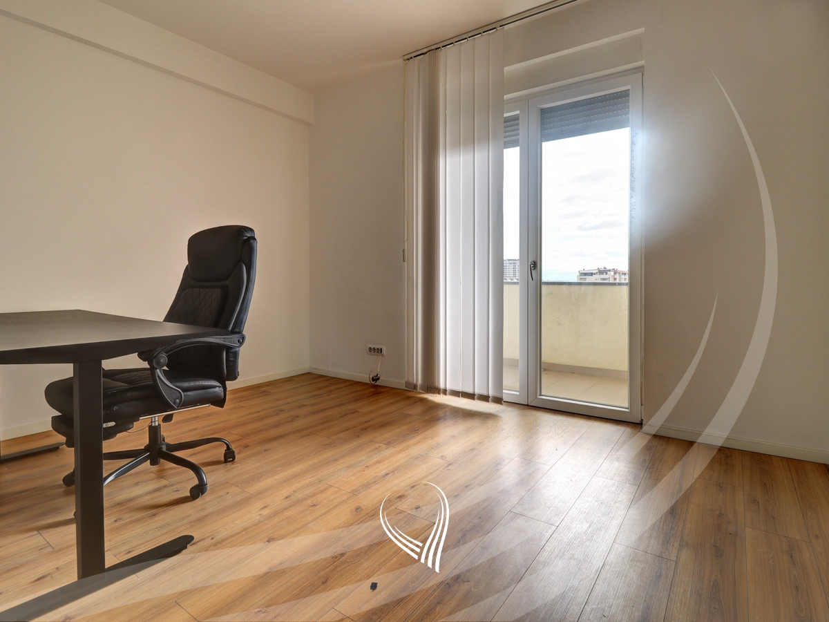 Office space with 3 rooms for rent in the Arbëria neighborhood – Dragodan2