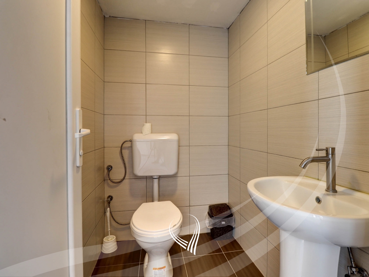 Lokal 130m2 me qira në lagjen Arberia – Dragodan6