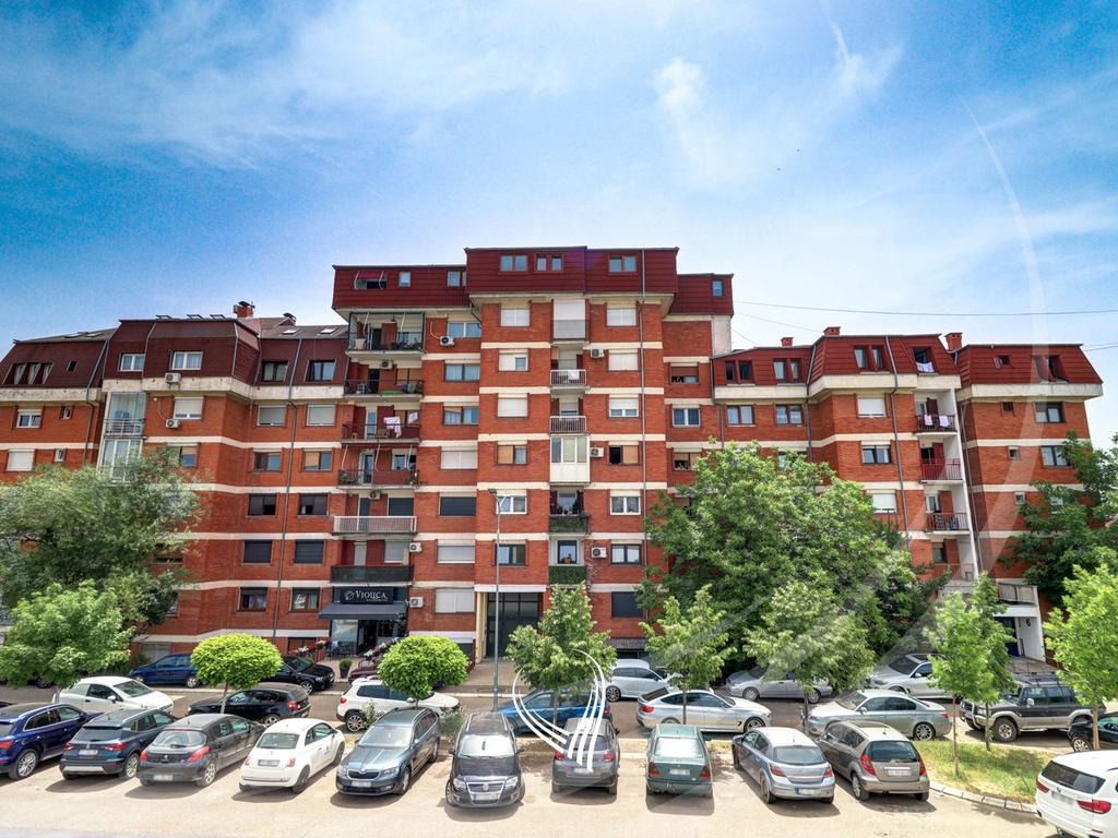 1 bedroom apartment for rent in Bregu i Diellit neighborhood12