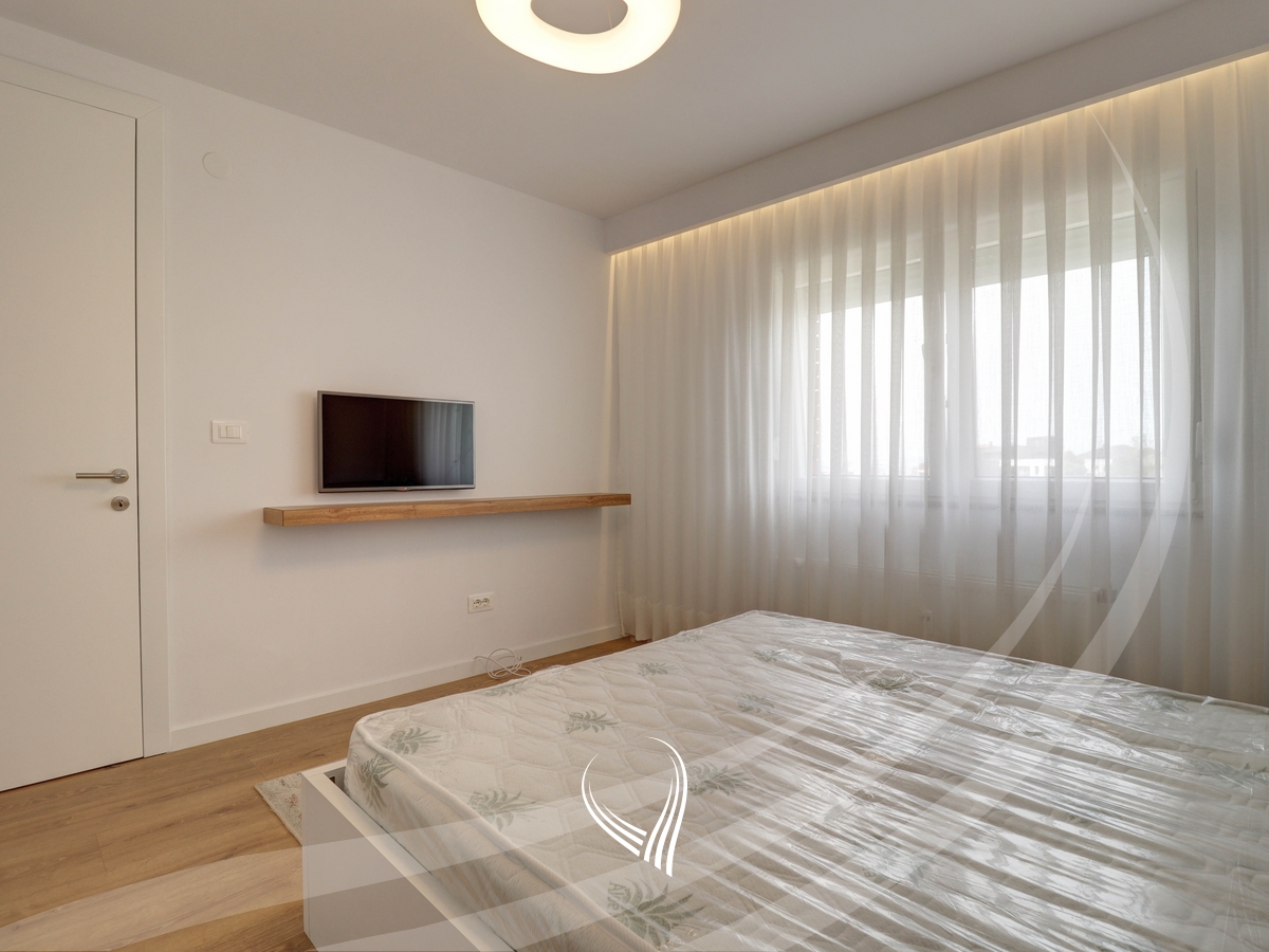 1 bedroom apartment for rent in Bregu i Diellit neighborhood8