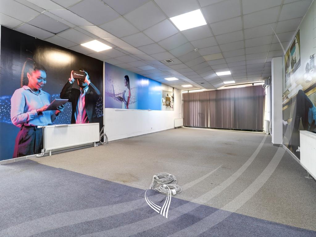 Office 500m2 for rent in the Bregu i Diellit neighborhood7