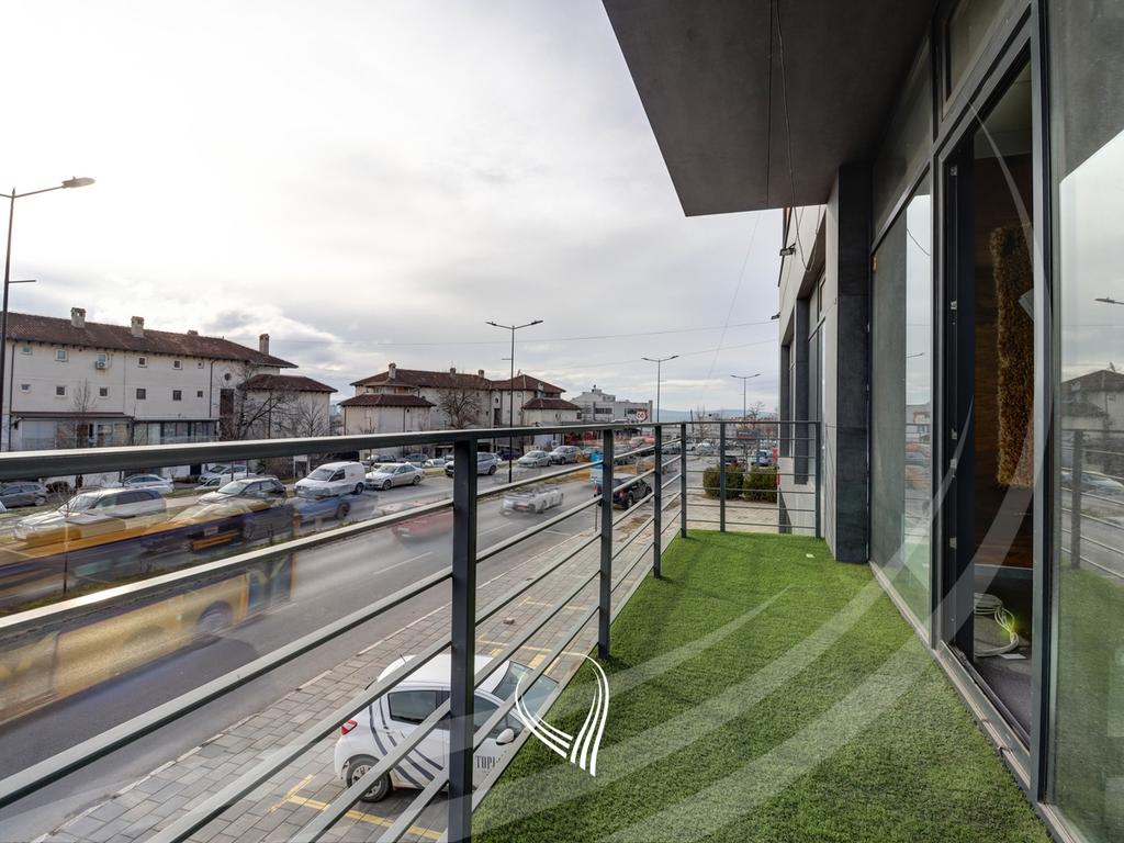 Office 500m2 for rent in the Bregu i Diellit neighborhood14