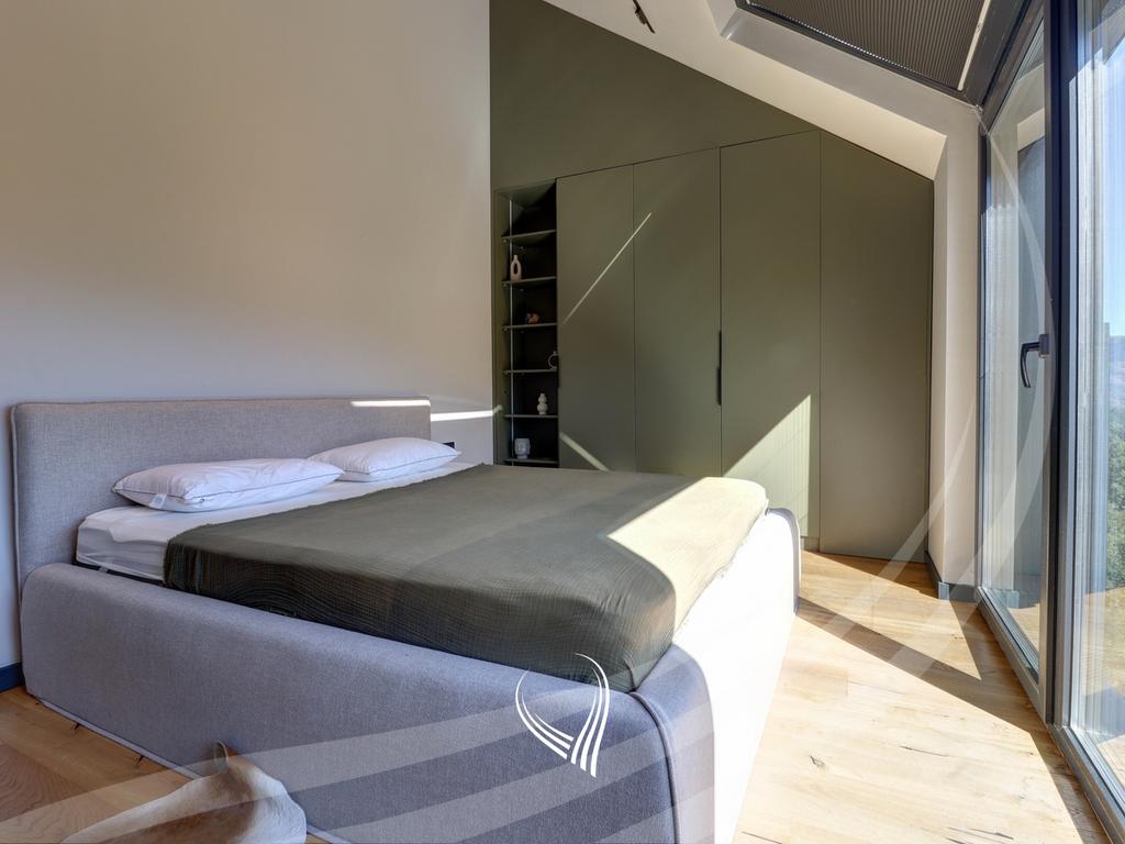 Villa for sale in Brezovica5