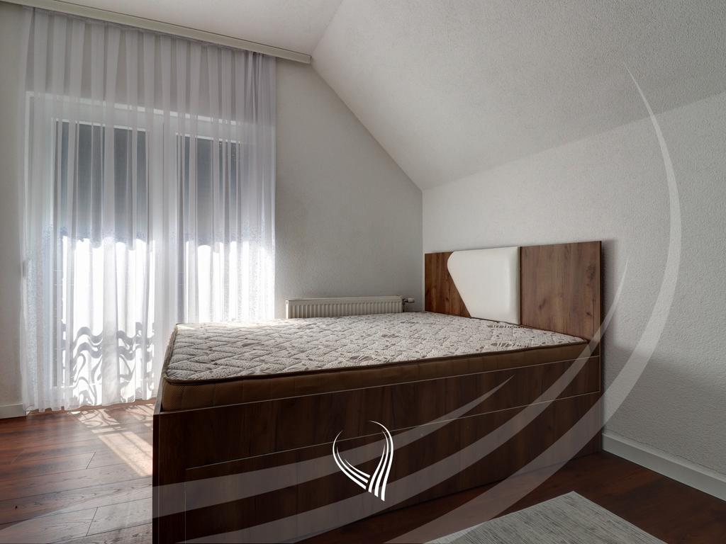 Vilë 210m2 në shitje në Brezovicë7