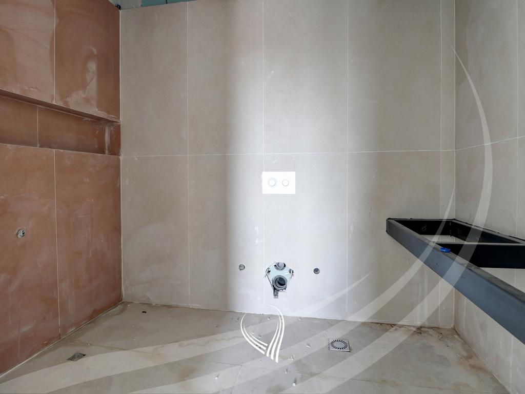 Banesë me 3 dhoma gjumi në shitje në lagjen Mati 1 – DP Partners12