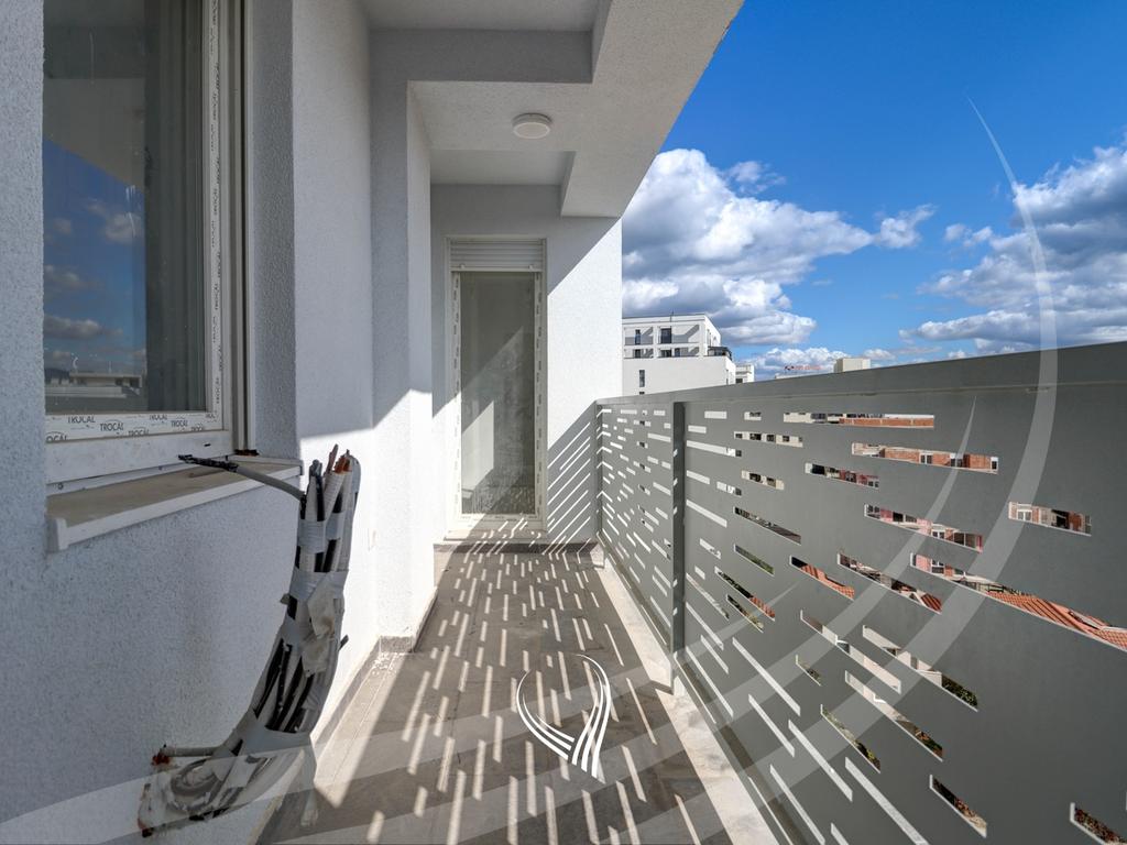 Banesë me 3 dhoma gjumi në shitje në lagjen Mati 1 – DP Partners9