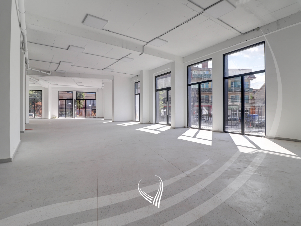 Lokal 550m² me qira në lagjen Aktash – Kompleksi “Mileniumi”3