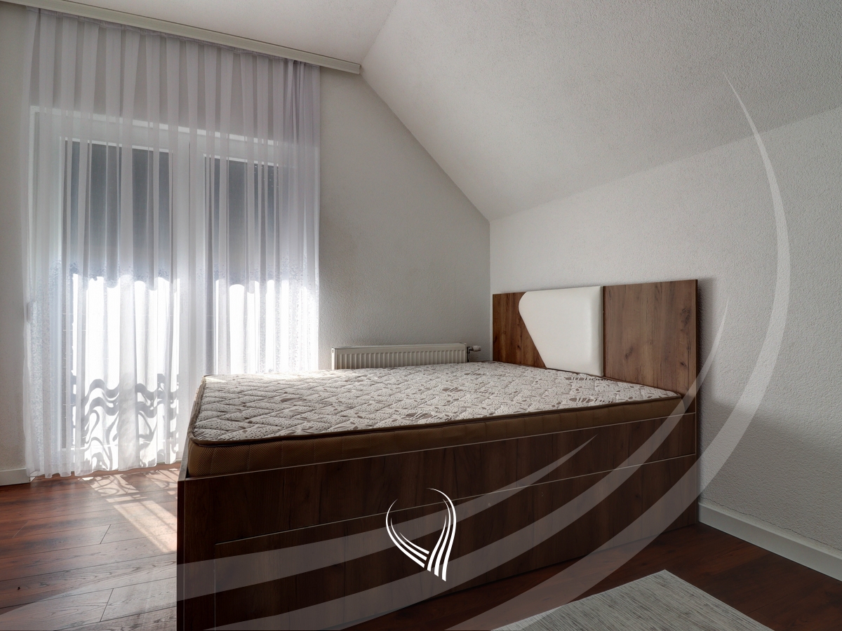 Vilë 210m2 në shitje në Brezovicë7