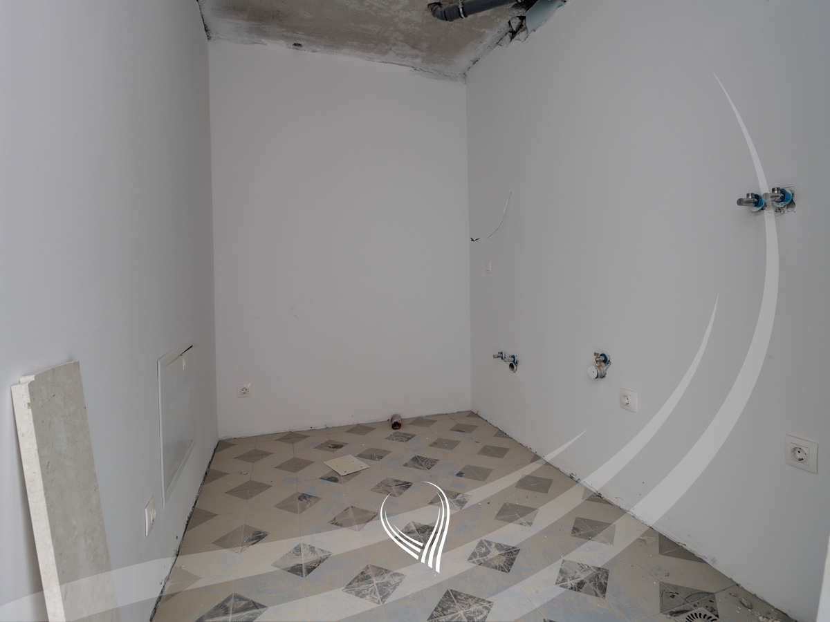 Banesë me 3 dhoma gjumi në shitje në lagjen Mati 1 – DP Partners13