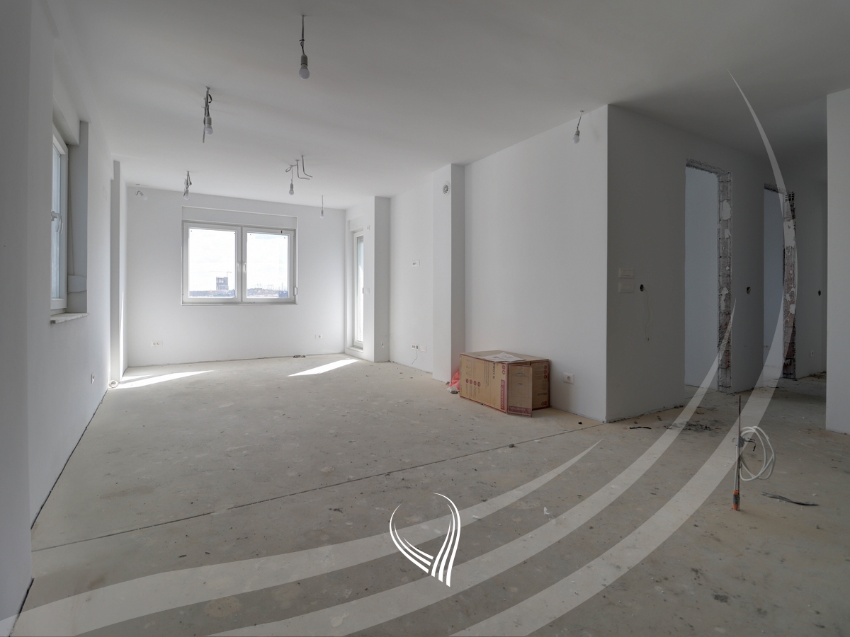 Banesë me 3 dhoma gjumi në shitje në lagjen Mati 1 – DP Partners1