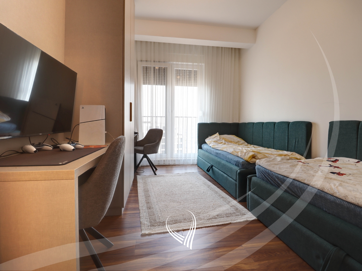 Penthouse me 2 dhoma gjumi me qira në lagjen Arbëria – Dragodan11