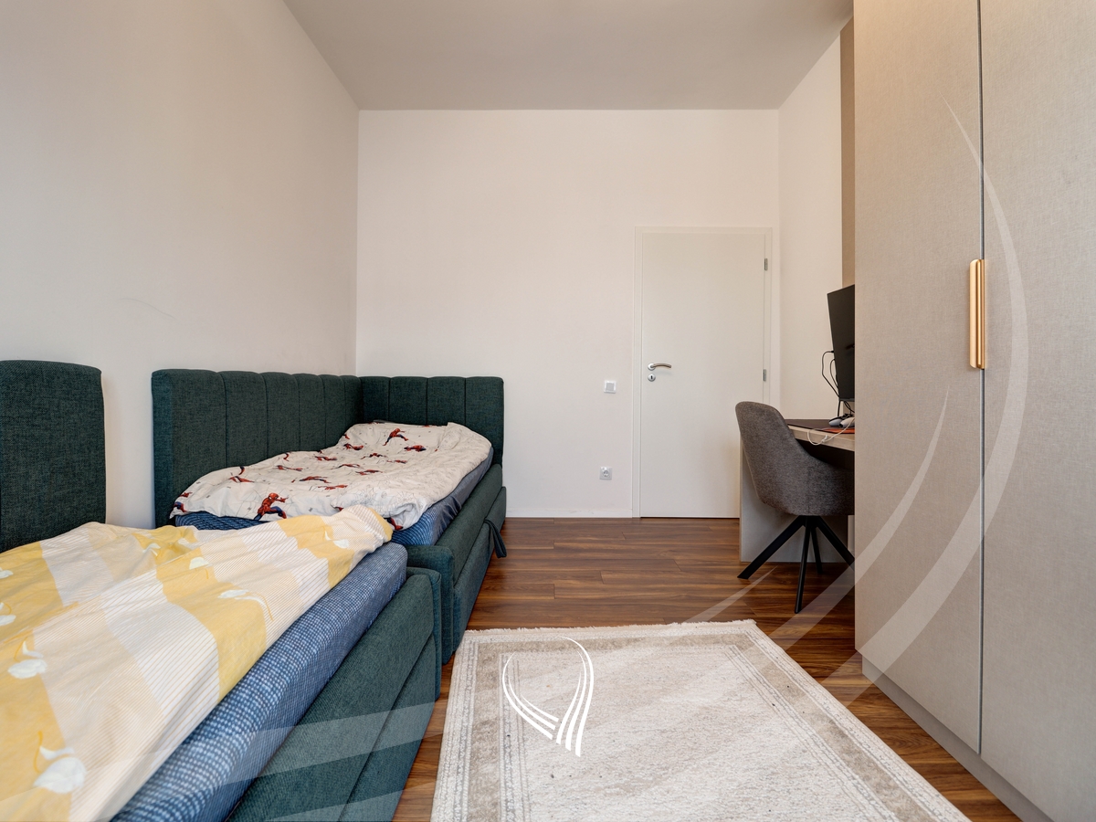 Penthouse me 2 dhoma gjumi me qira në lagjen Arbëria – Dragodan12