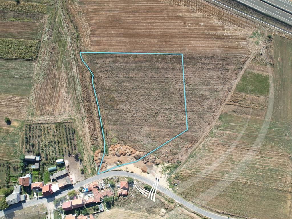 170 ari of land for sale in Preoc - Graçanicë2