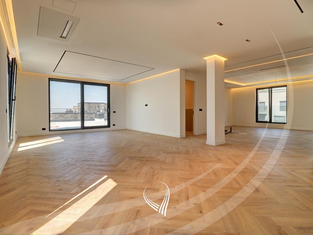 Penthouse me 3 dhoma gjumi me qira në lagjen Arbëria – Dragodan