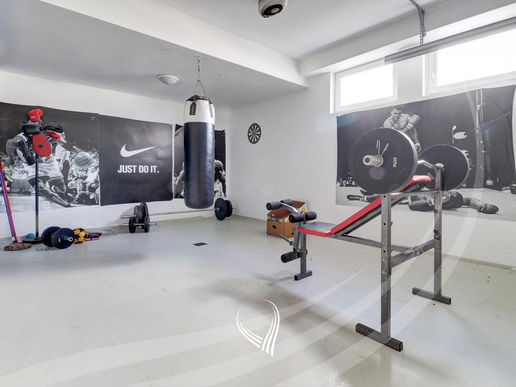 3-bedroom house for sale in Bërnicë - Chelsea Point13