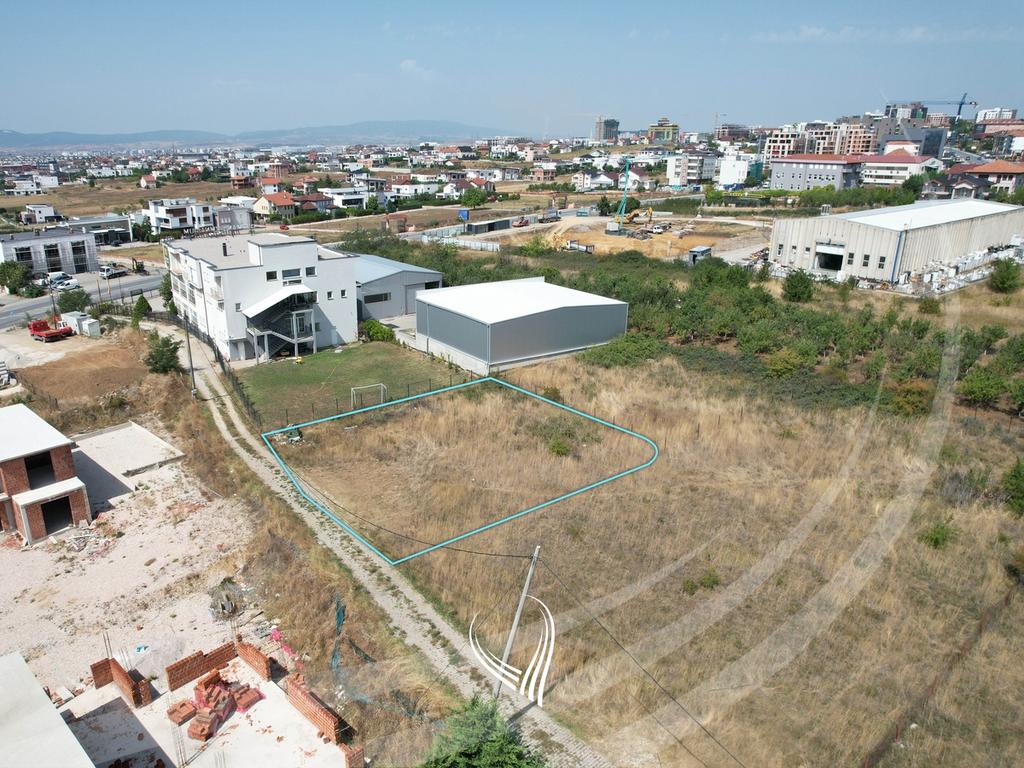 Tokë 5.66 ari në shitje në Çallavicë – afër lagjes 0385