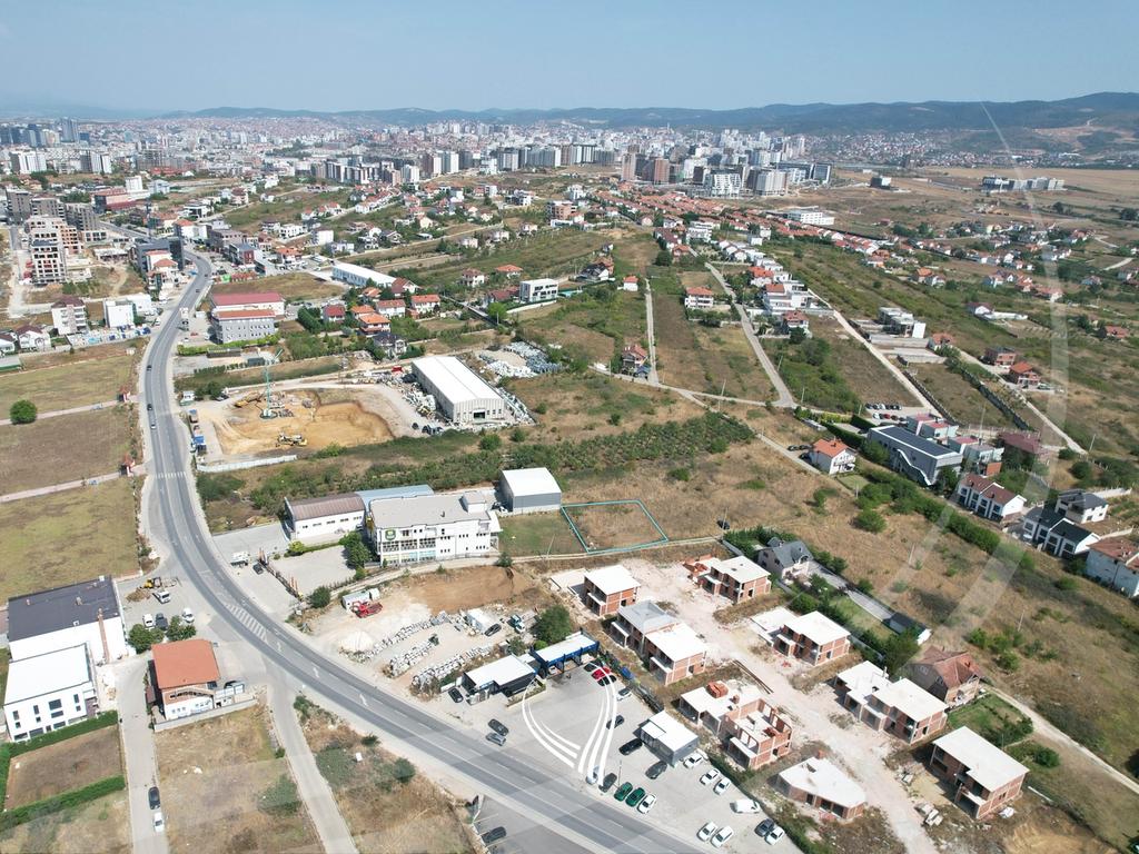 Tokë 5.66 ari në shitje në Çallavicë – afër lagjes 0386