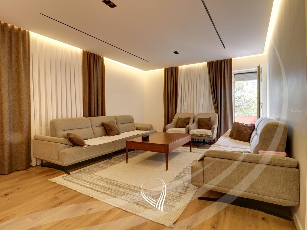 House 692.80m2 for sale in the Velania neighborhood6