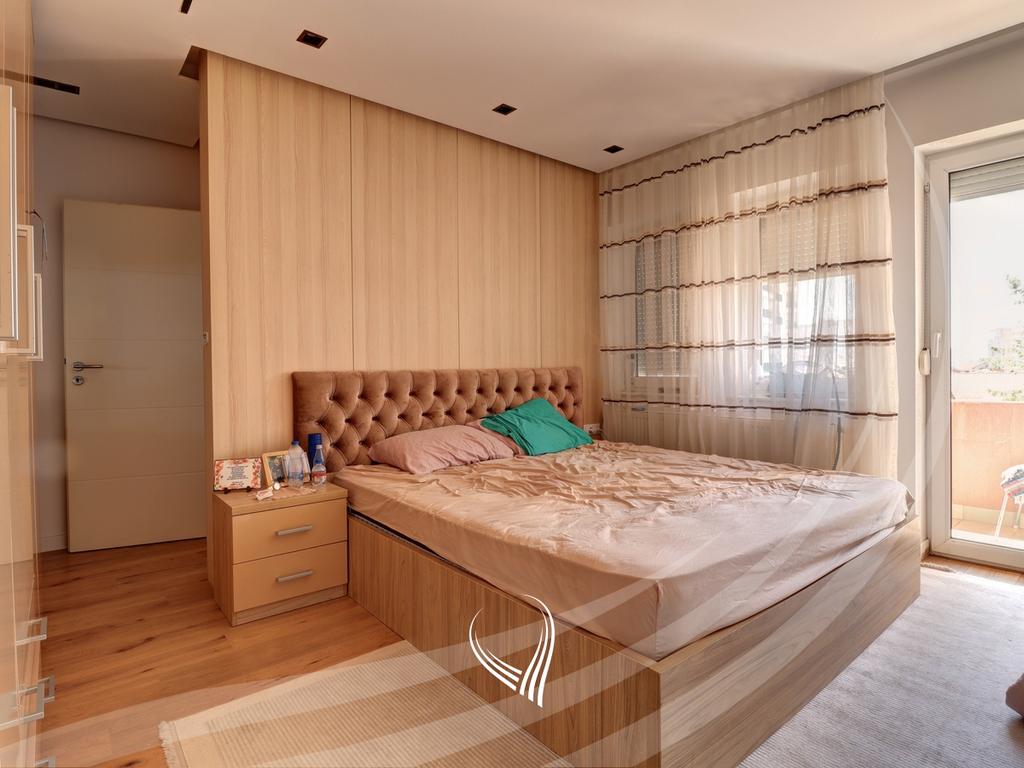 House 692.80m2 for sale in the Velania neighborhood9