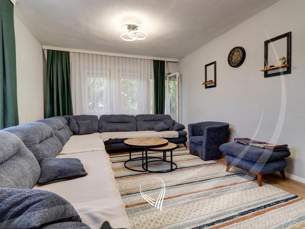 House 692.80m2 for sale in the Velania neighborhood13