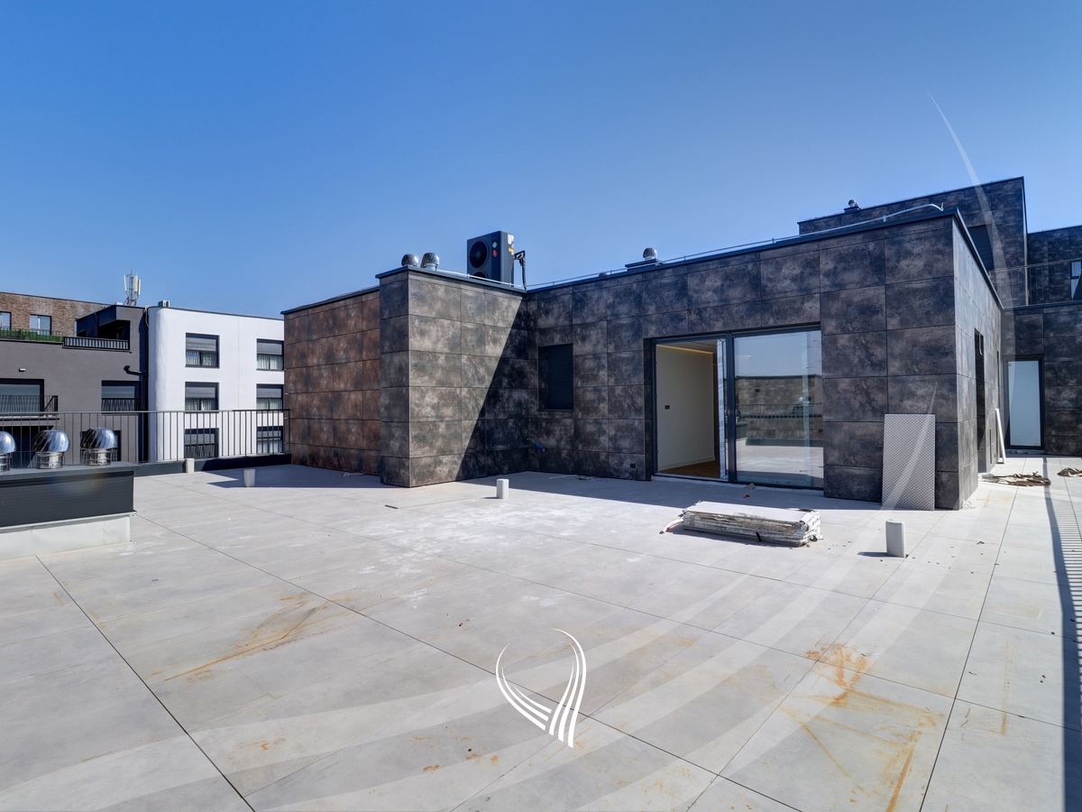 Penthouse me 3 dhoma gjumi me qira në lagjen Arbëria – Dragodan11