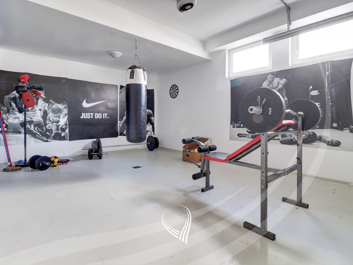 3-bedroom house for sale in Bërnicë - Chelsea Point13