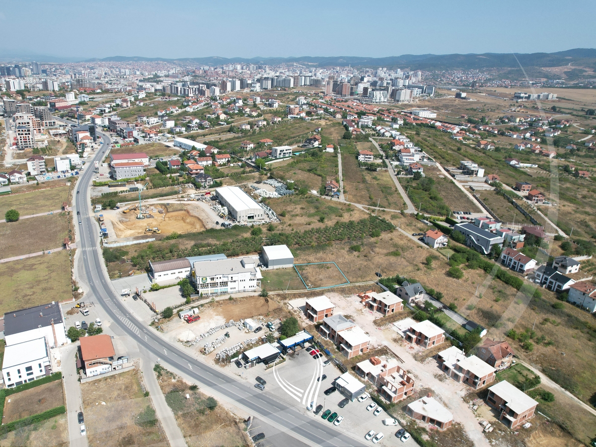 Tokë 5.66 ari në shitje në Çallavicë – afër lagjes 0386