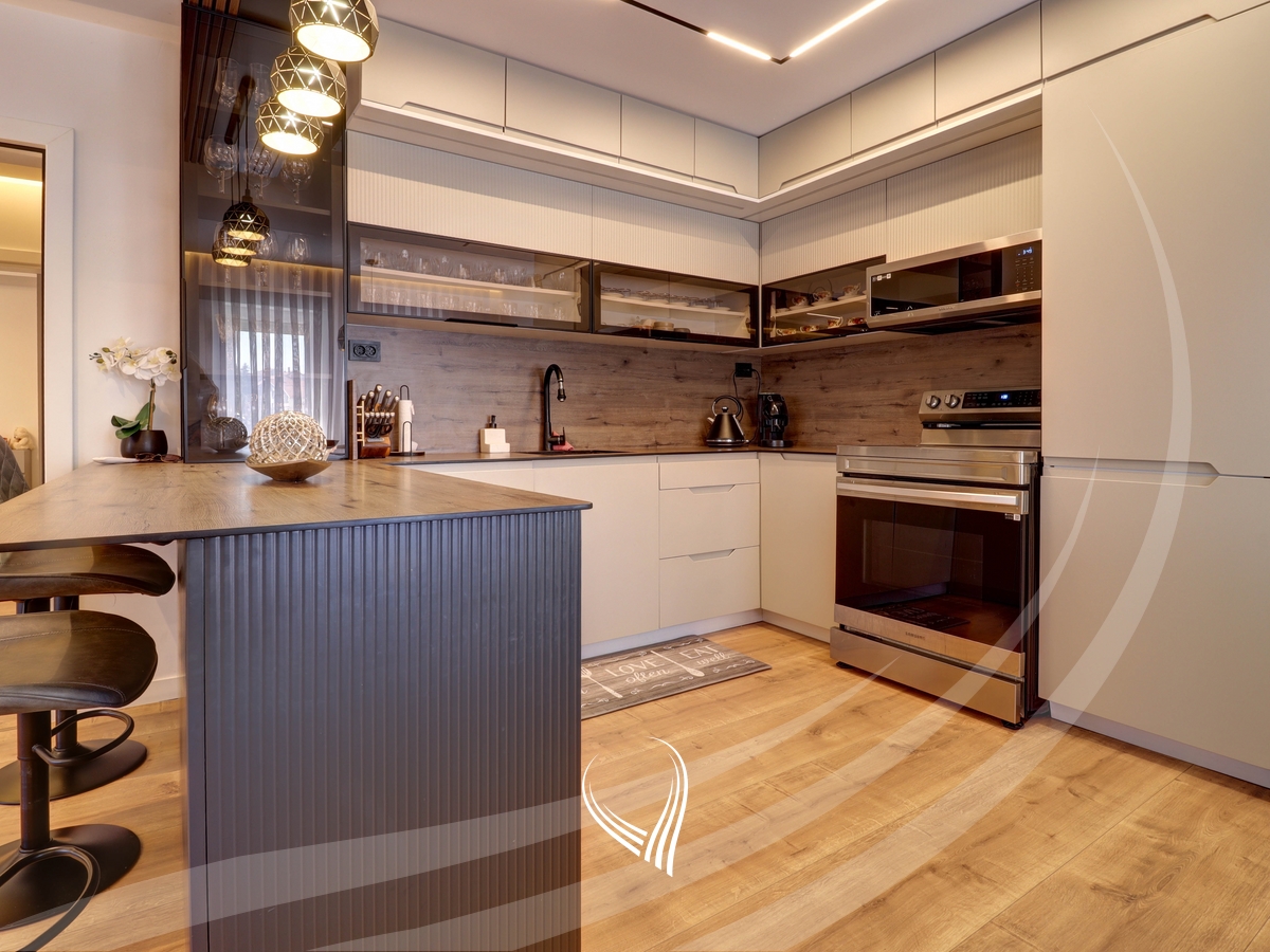 House 692.80m2 for sale in the Velania neighborhood2