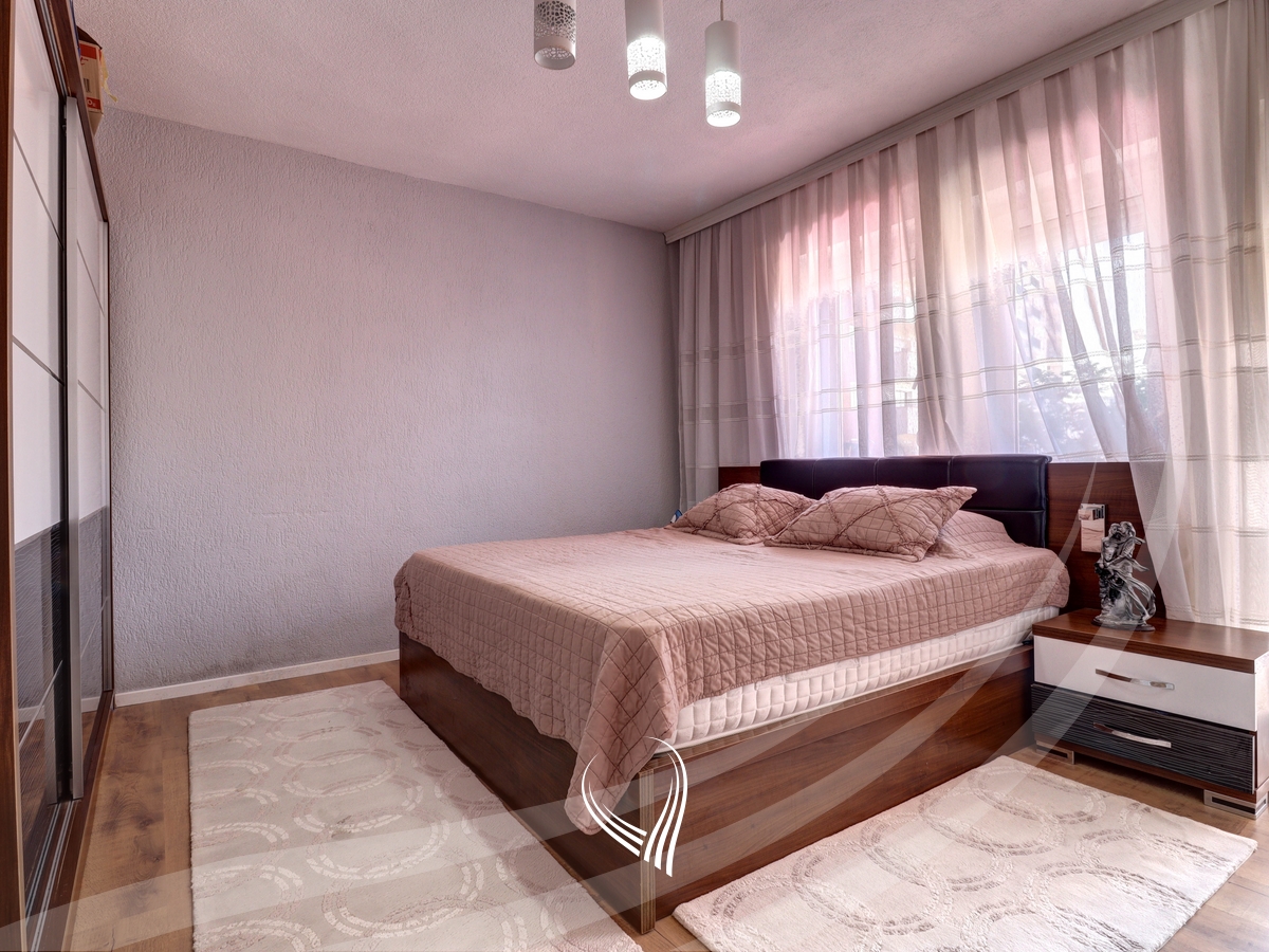 House 692.80m2 for sale in the Velania neighborhood4