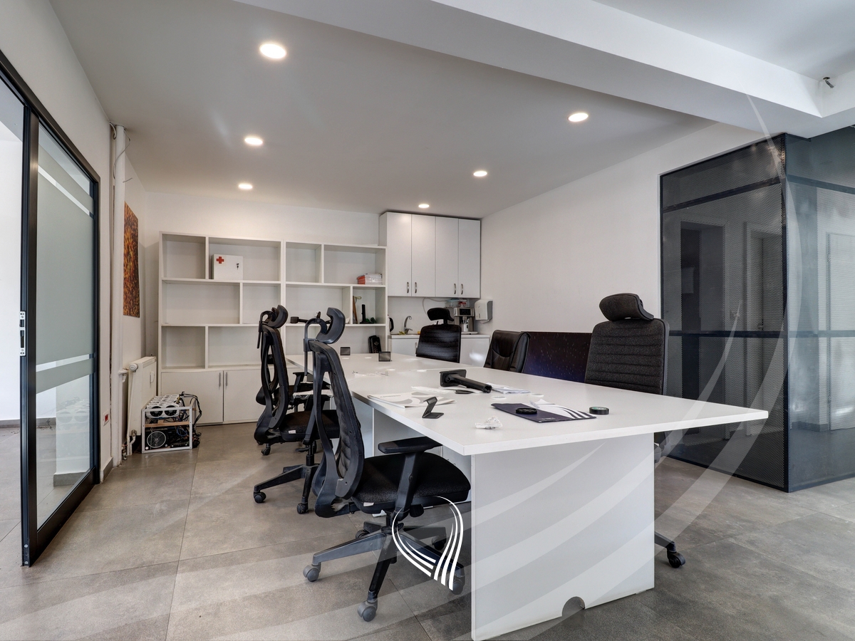 Premises 100.76m2 for sale in the Dardania neighborhood1