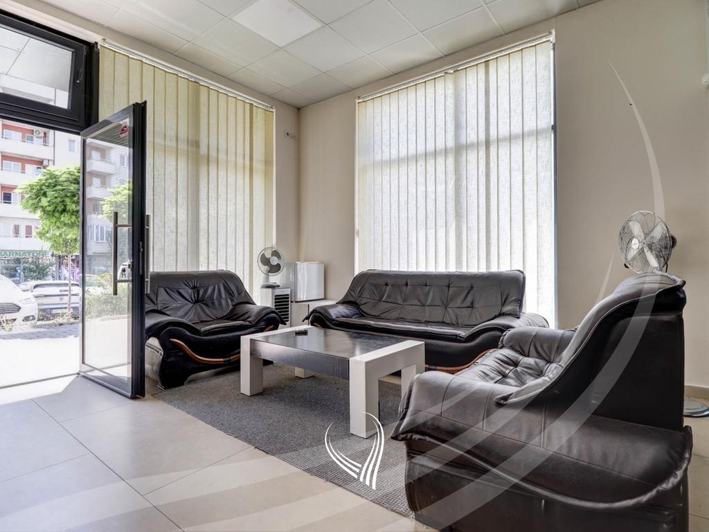 Lokal 216m² me qira në lagjen Arbëria – Dragodan1