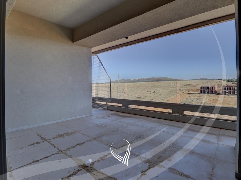 Banesë me 3 dhoma gjumi në shitje në lagjen Marigona Hill9