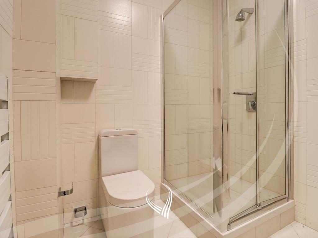 3-bedroom house for rent in International Village15