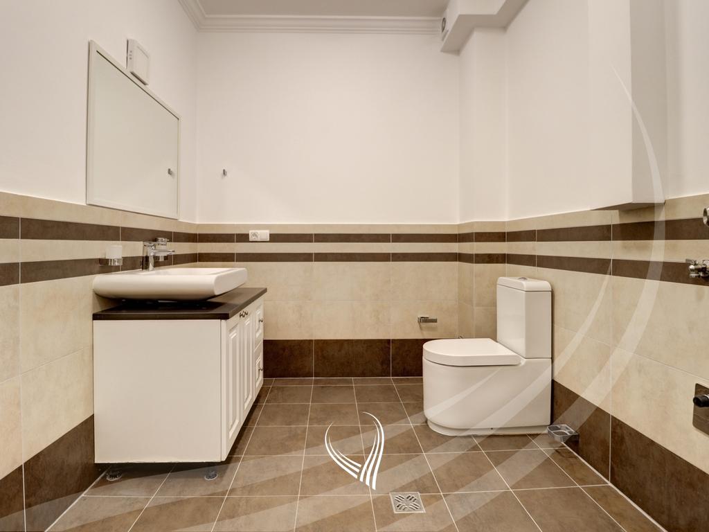 3-bedroom house for rent in International Village16