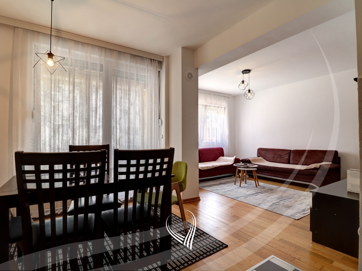 Banesë me 1 dhomë gjumi me qira në lagjen Kalabria-Emshir3