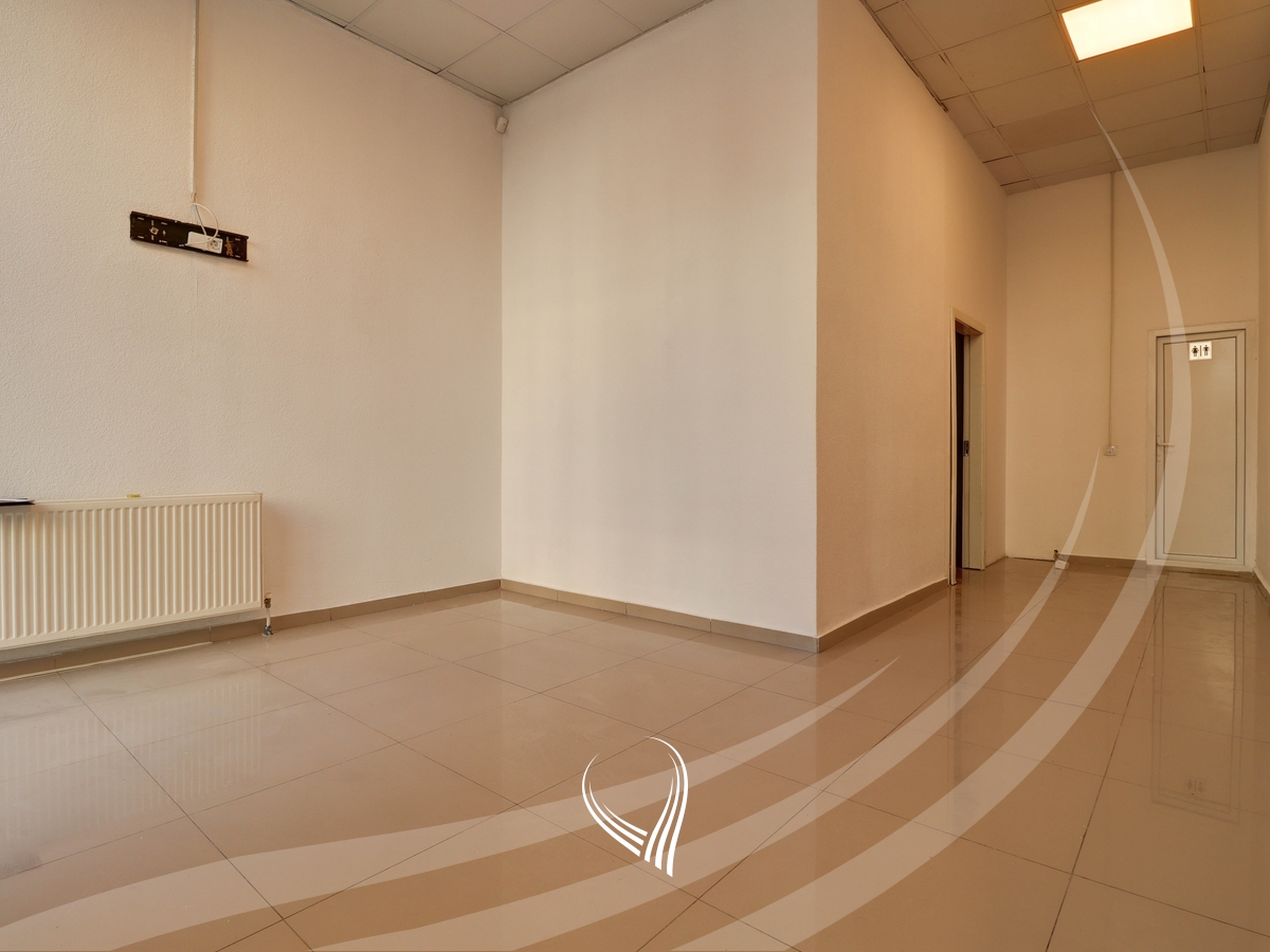 Lokal 43.86m2 me qira në lagjen Mati 11