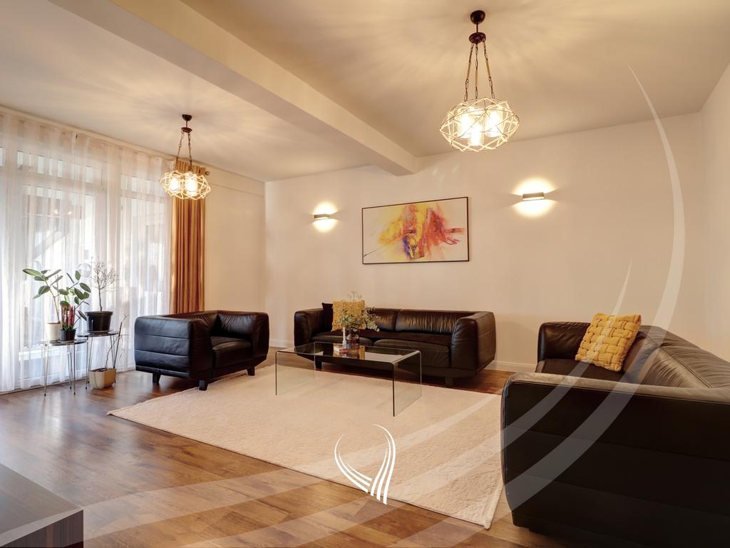 Penthouse 155.16m2 me qira në lagjen Aktash2