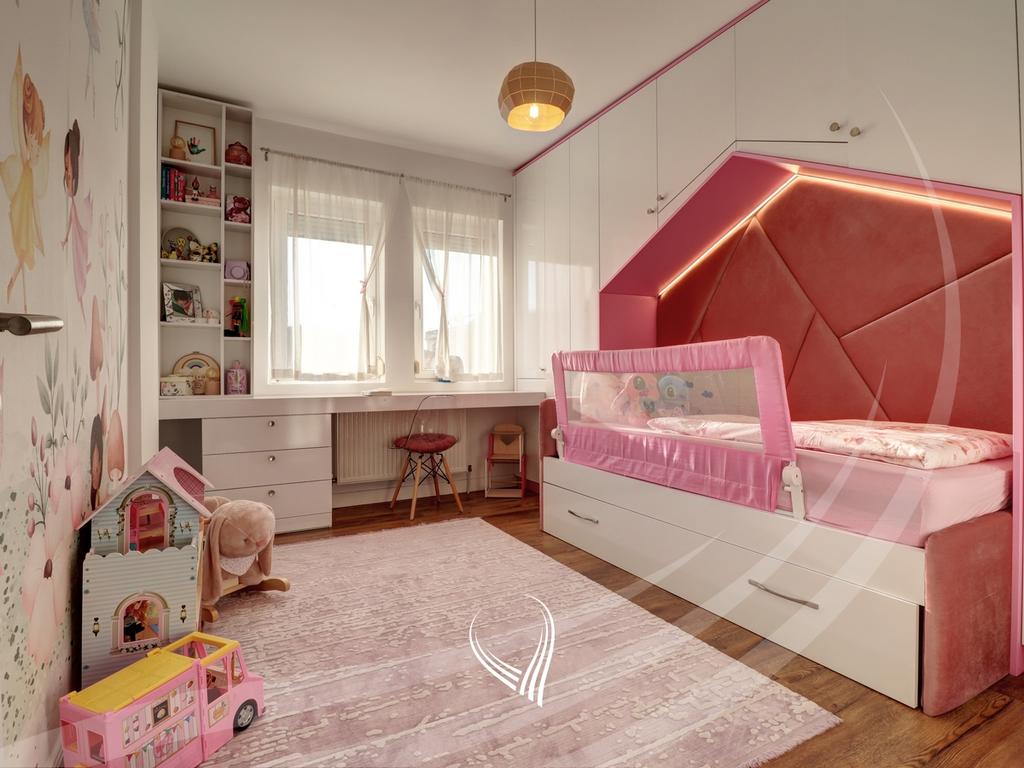 Penthouse 155.16m2 me qira në lagjen Aktash8