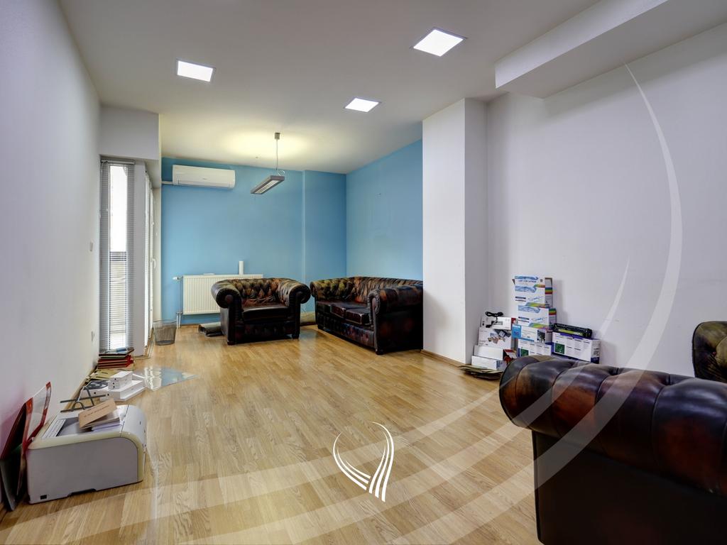 Office space with 2 rooms for rent in the Kalabria neighborhood – Emshir