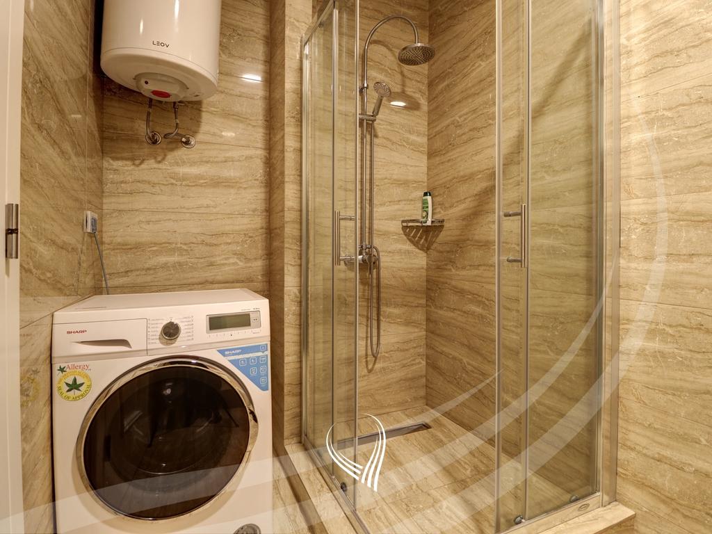Penthouse with 3 bedrooms for rent in the Qafa neighborhood12