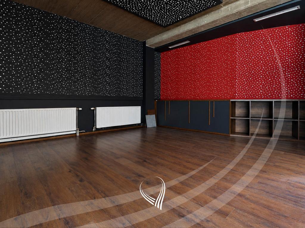 Objekt afarist 630m2 me qira në lagjen Velania4