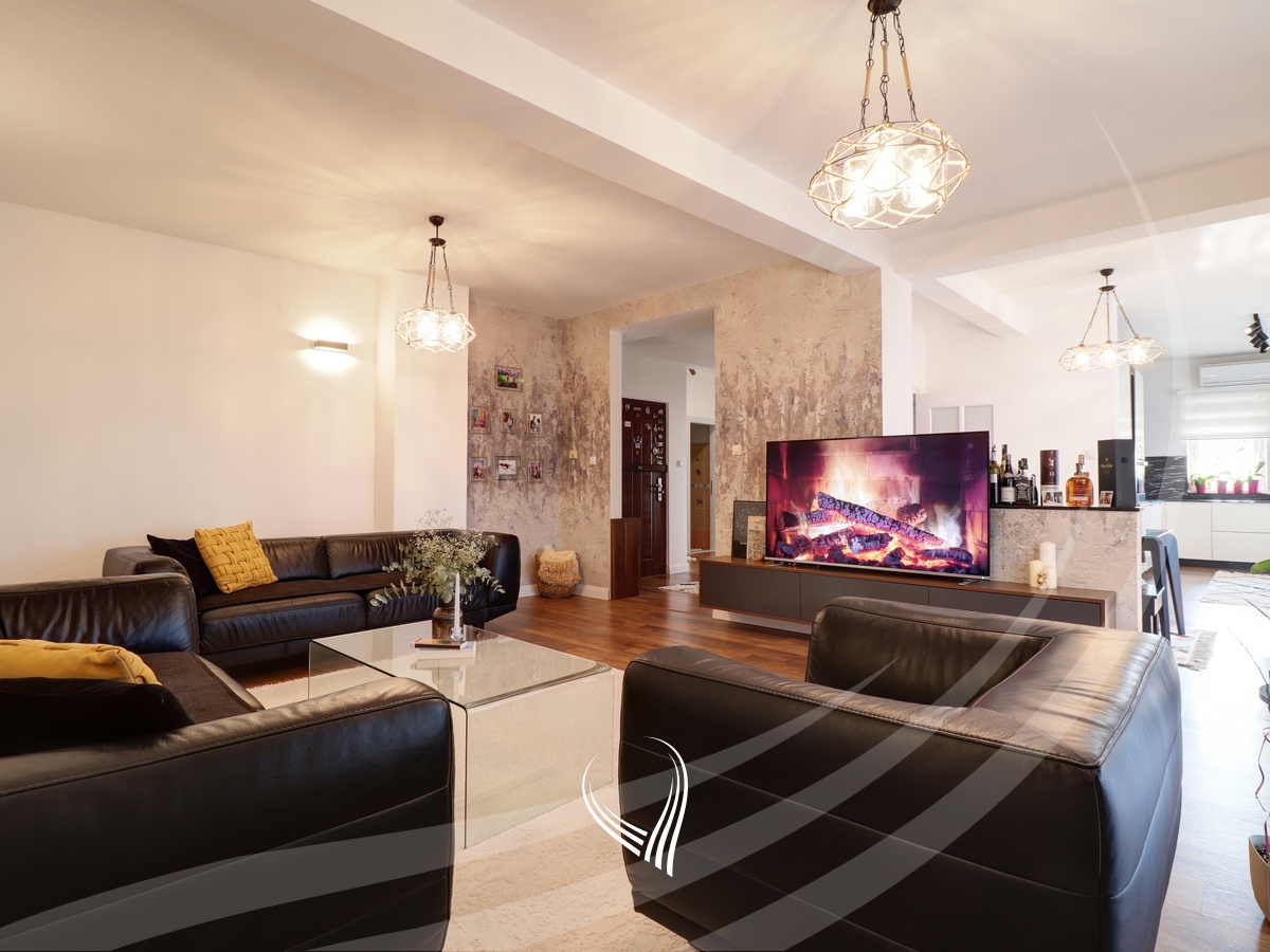 Penthouse 155.16m2 me qira në lagjen Aktash1