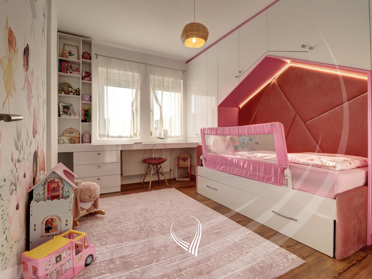 Penthouse 155.16m2 me qira në lagjen Aktash8