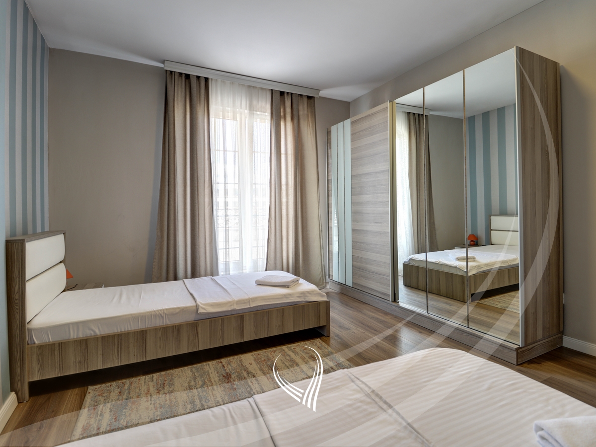 Penthouse with 3 bedrooms for rent in the Qafa neighborhood8