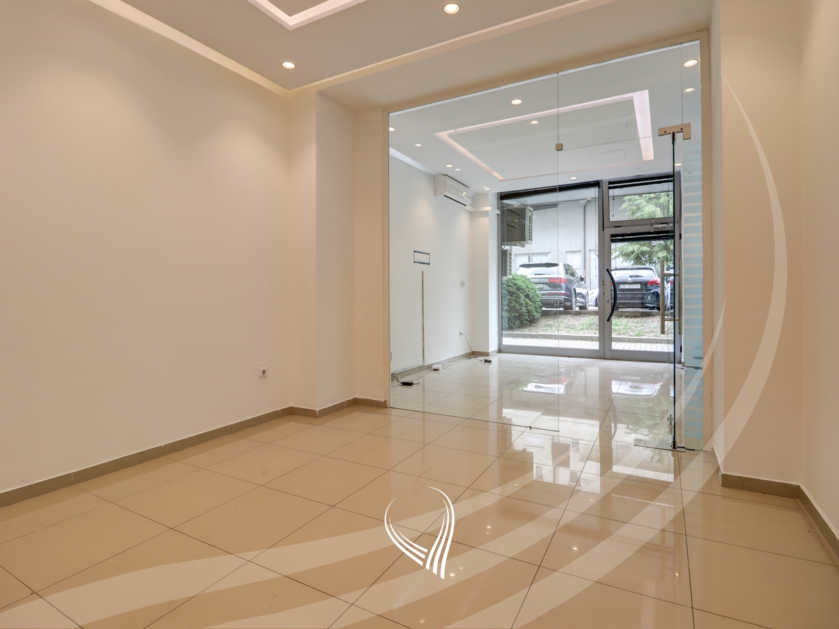135m2 commercial space for rent in the Arbëria neighborhood – Dragodan5